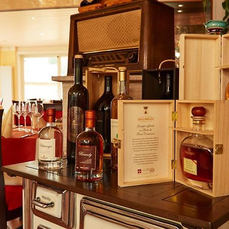 Hotel Restaurant Da Vinci Лар Екстер'єр фото