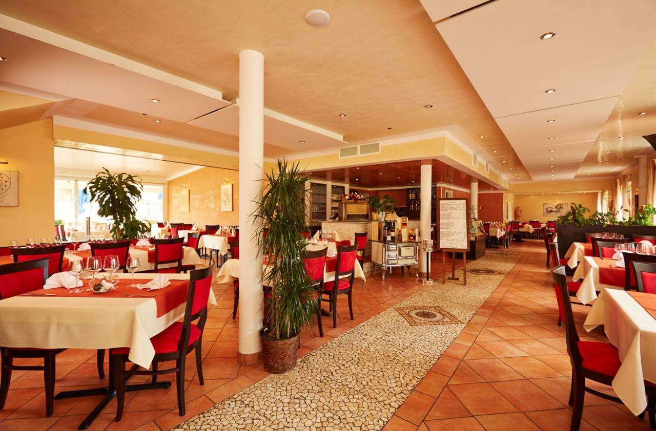 Hotel Restaurant Da Vinci Лар Екстер'єр фото